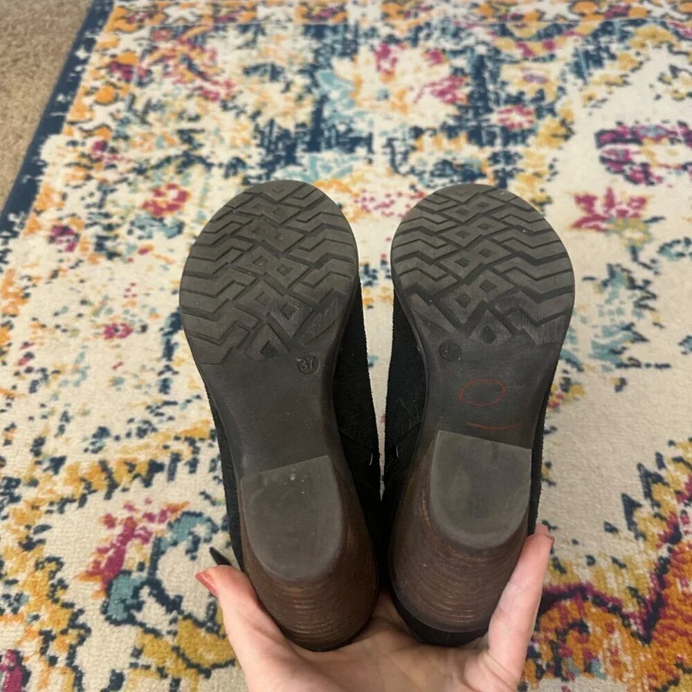 Taos Shaka Leather Ankle Heel Bootie Black Womens Size 37 US 6 6.5 Boho Zipper